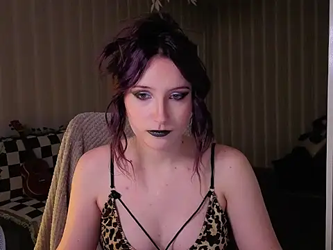 violet-siren-x - Violet-siren-x's free webcam - UK Sex Cams