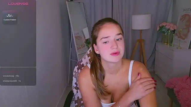 LovelyJessie webcam