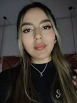 celesteblaze_ - CelesteBlaze_'s free webcam - UK Sex Cams