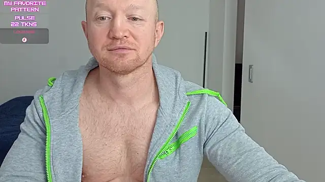 kevintyler69 live sex cam