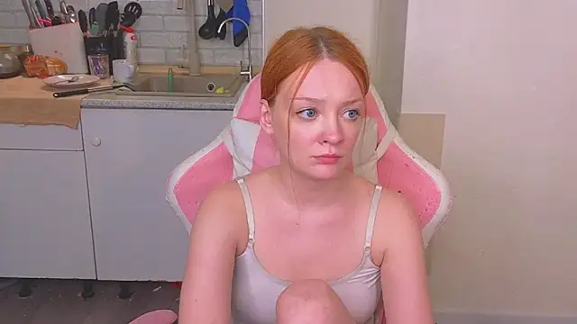 radiants_two (Ask my age) - ZOOM SPEREAD PUSSY