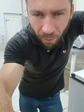 RobertoLuiz84's room