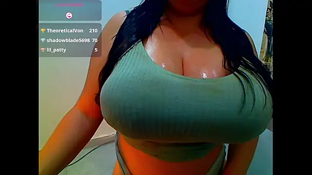 Bigcocksexyluisa live sex cam