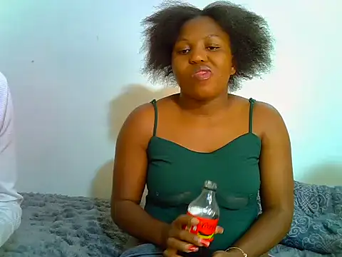 SweetHoney21_ webcam