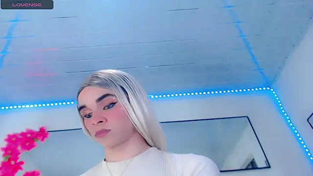 Karla_hot777 live sex cam