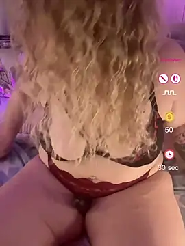 CurvyAnonymousGirl89 webcam