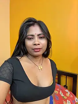 RedQQueen live sex cam
