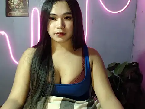 urlovelysandra