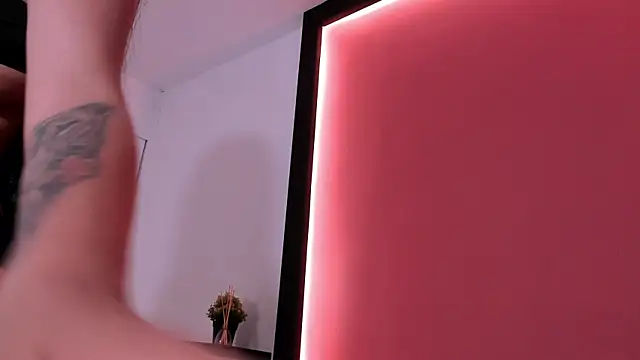 ada_7 - Ada_7's free webcam - UK Sex Cams