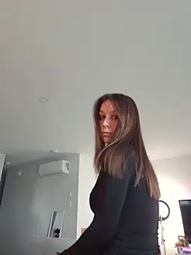 LilyOrion live sex cam