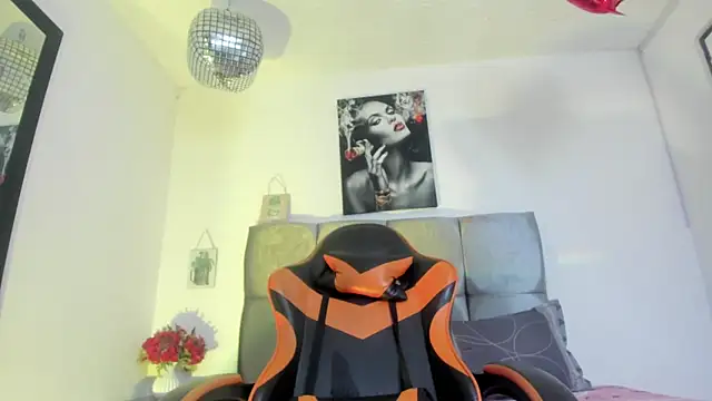 ariel_star1 - Ariel_star1's free webcam