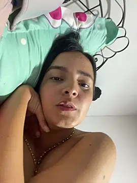 Mia_jhoonson webcam