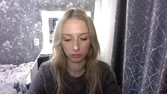 AliceTwinkle webcam