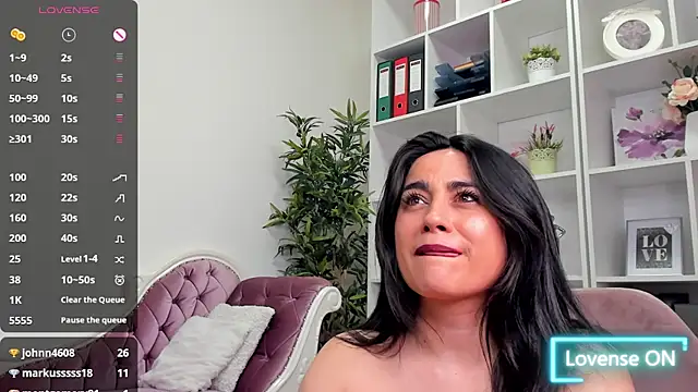 EmaBrownie webcam