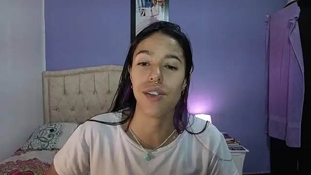 stephania_t webcam