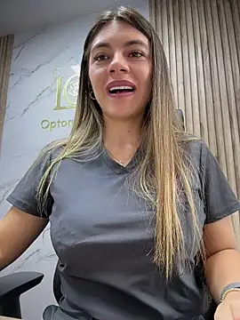alicee16 live sex cam