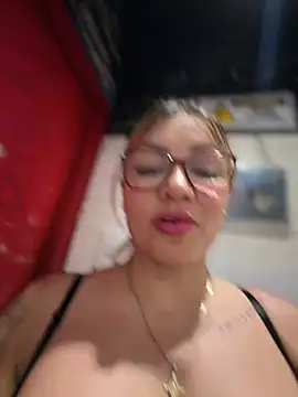 DIANITA_1988 chat room