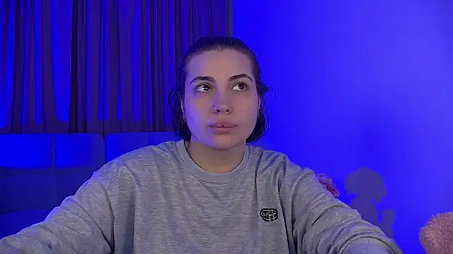 AdrianaToress webcam