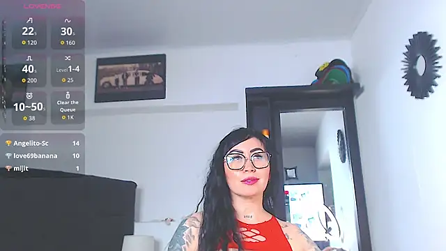 Vicky_hotmilf webcam