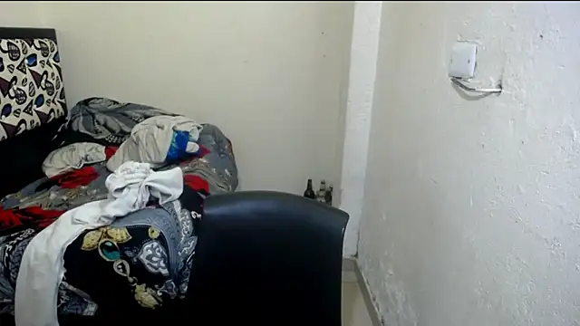 shopyymessyy webcam