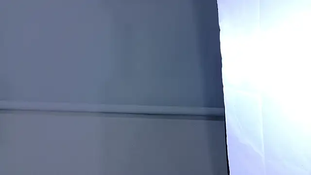 lala_gb webcam