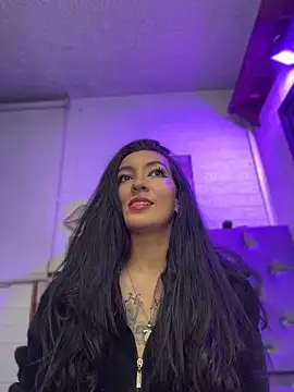 Modella: SALOME_KORLAND