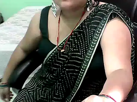 babita_kumarii - BABITA_KUMARII's free webcam - UK Sex Cams