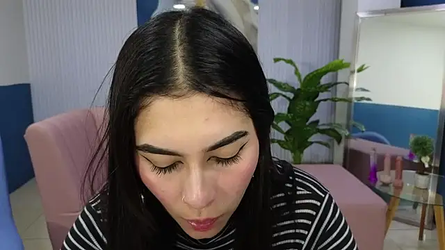 amy_lovelydoll - Amy_lovelydoll's free webcam - UK Sex Cams