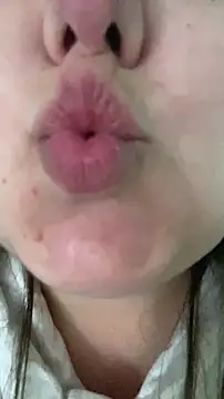 live free chat Chloee Peach