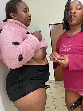 meekycurvyass - MeekyCurvyAss's free webcam - UK Sex Cams