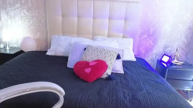 cute_hollywood live sex cam