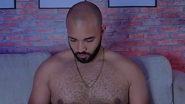 Chris_Varden live sex cam