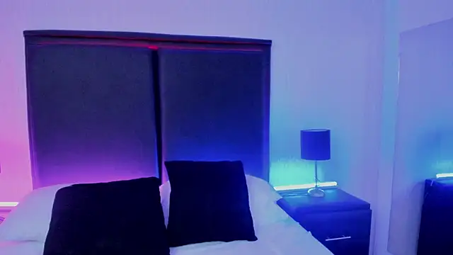 LilithBluum webcam