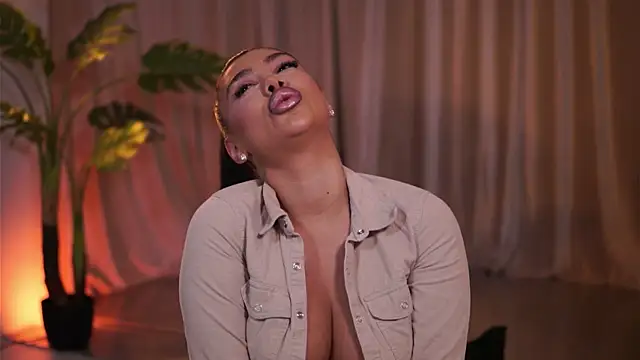 natydesiree - NatyDesiree's free webcam - UK Sex Cams