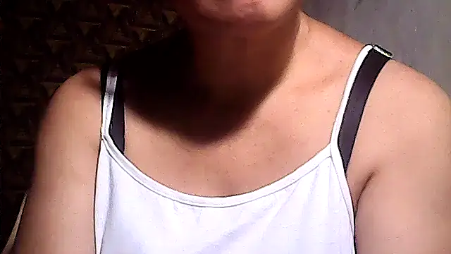 sweetsosie18 - Sweetsosie18's free webcam - UK Sex Cams