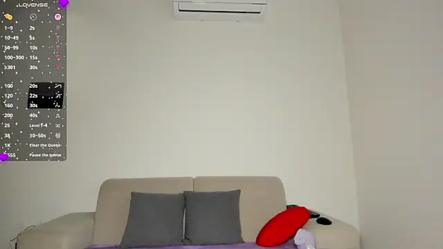honeybunnyy_ - HoneyBunnyy_'s free webcam