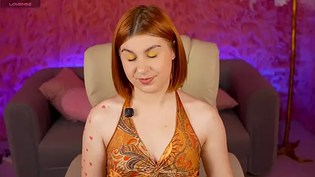 Watch GingerPinky live on EroticFlix - High definition streams