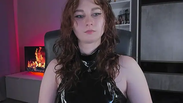 Goddess-Rose live sex cam