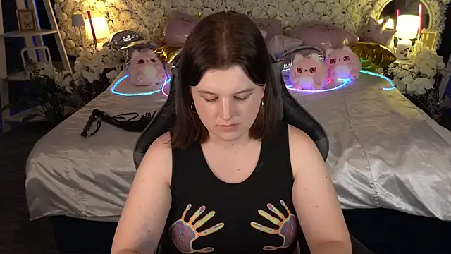 KristiFoxy webcam