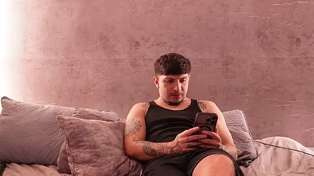 Watch Nicky_and_Blake live on EroticFlix - High definition streams