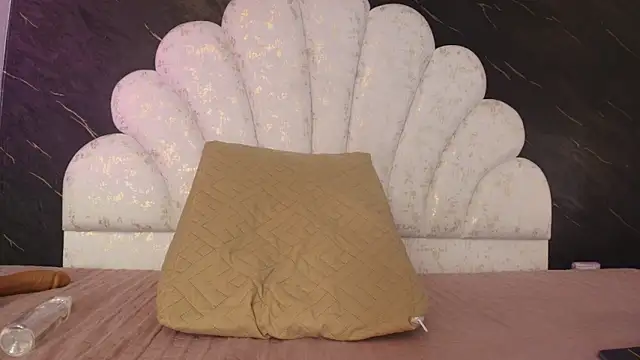 kissme_luna webcam