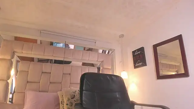 BelhaLawuo webcam