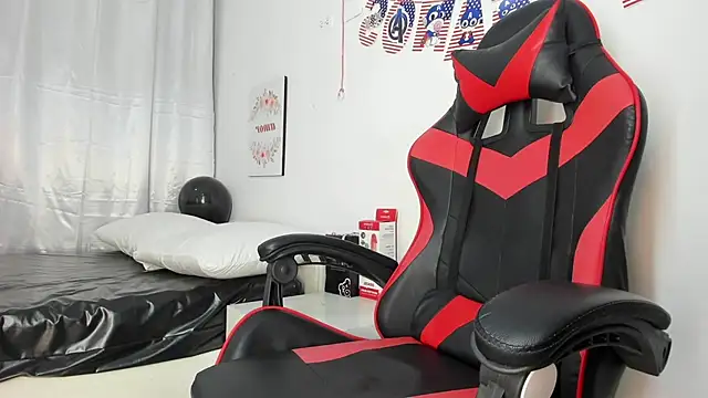julian_xx - Julian_xx's free webcam - UK Sex Cams