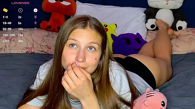 missemilymiller - MissEmilyMiller's free webcam - UK Sex Cams