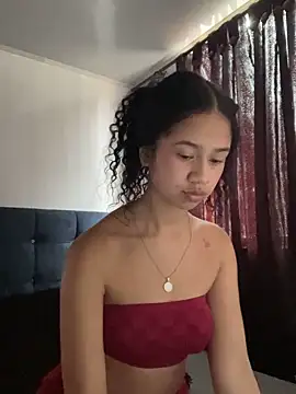 jadee8 webcam