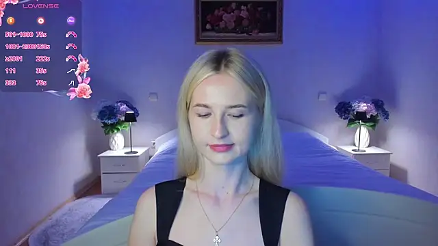 Julie_Blaze webcam