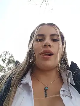 cata_city1106 (F young) - Play dildo public👿💦🍆