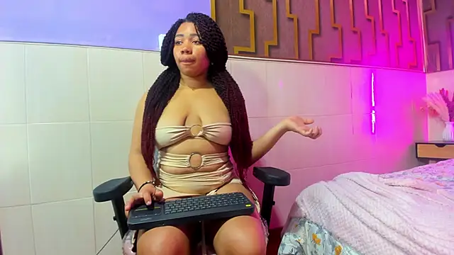 ashly_ruiz - Ashly_ruiz's free webcam