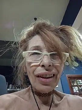 frozenwaffle - FrozenWaffle's free webcam - UK Sex Cams
