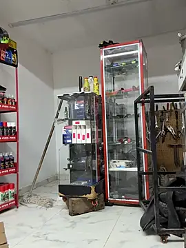 paul22cm- (Ask my age) - make my cock hard